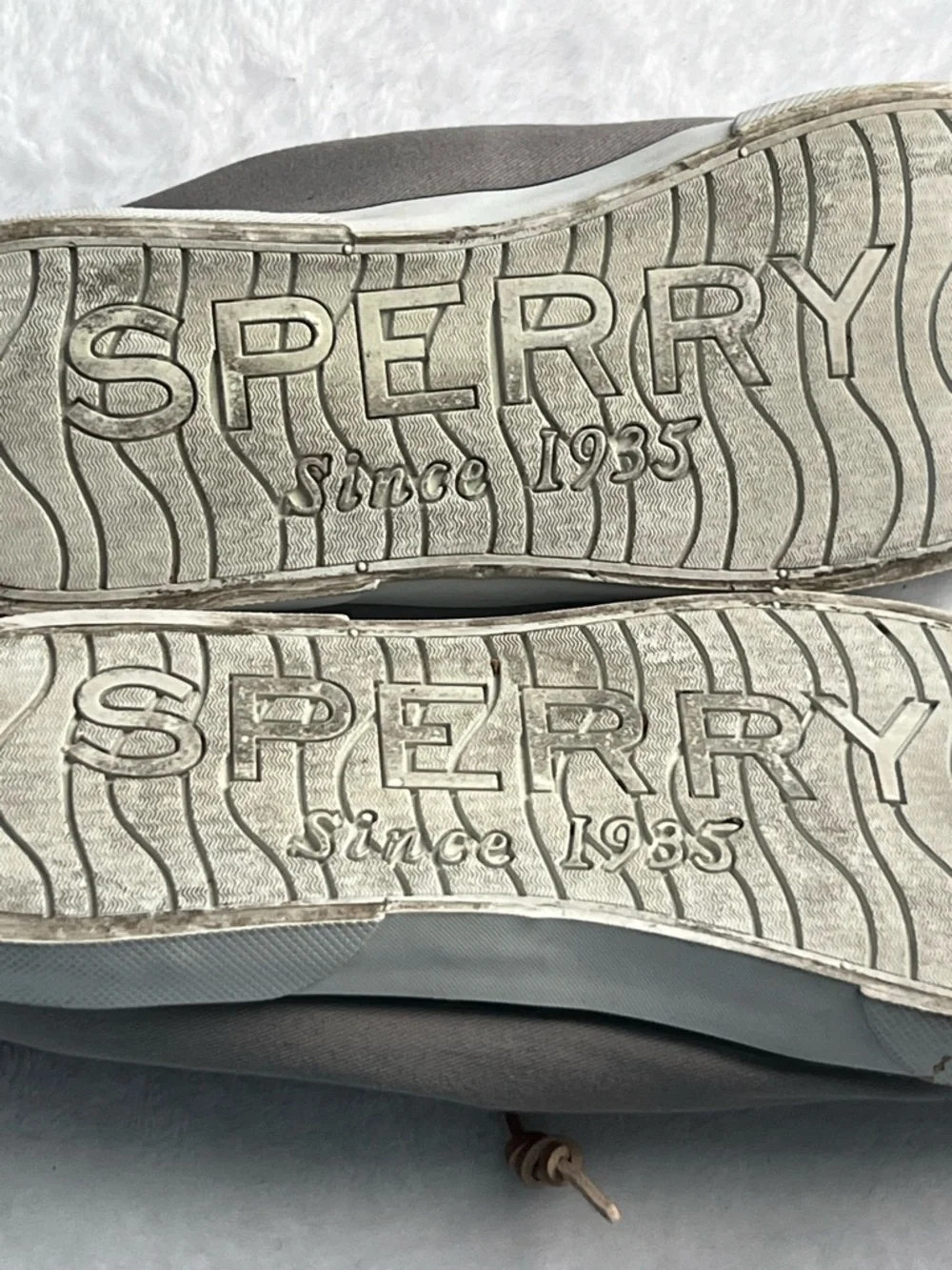 Sperry Men’s Gray Canvas Boat Shoes with Tan Leather Laces, Size 10M